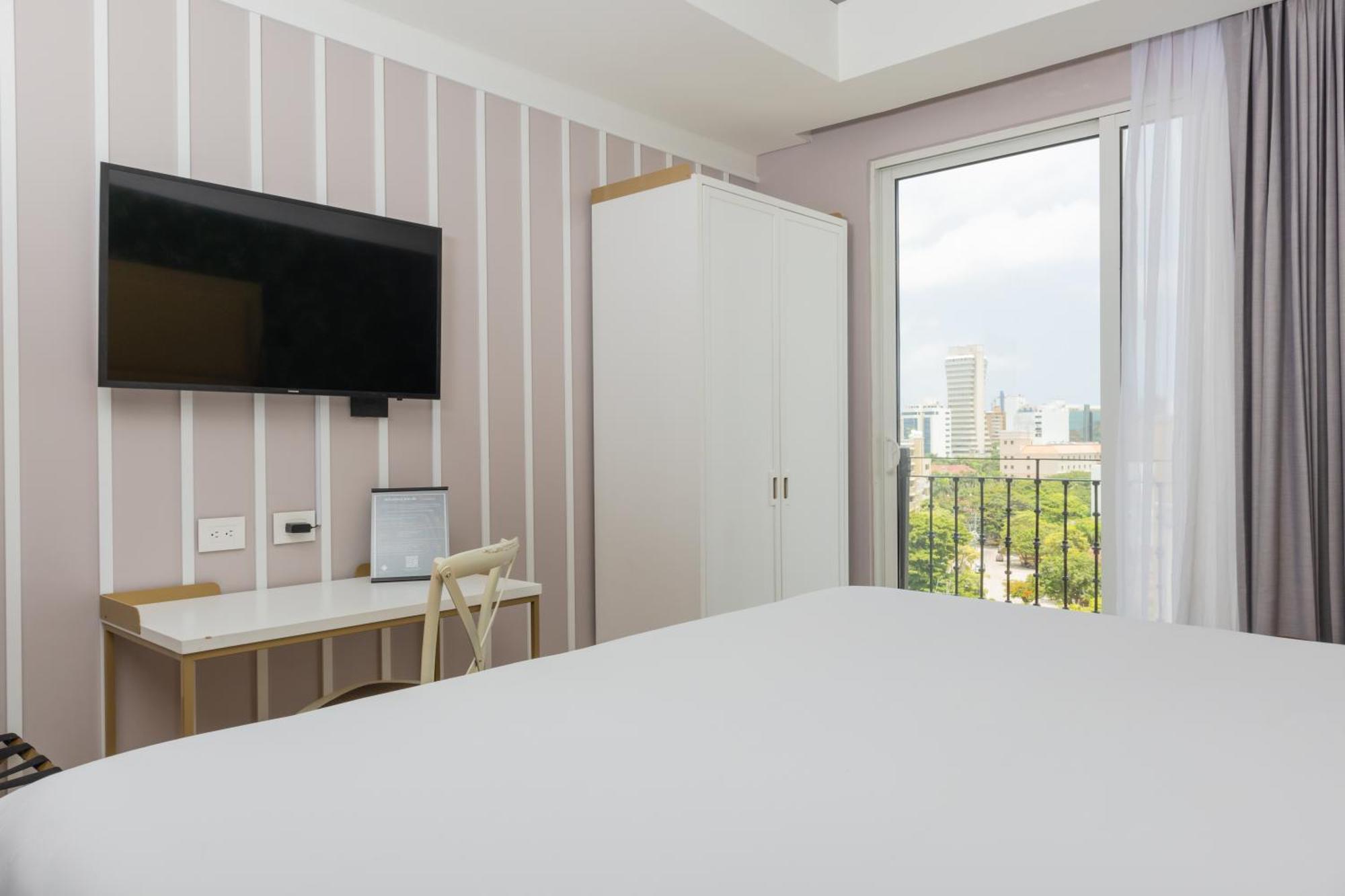 Faranda Collection Barranquilla, A Member Of Radisson Individuals Hotel Баранкила Екстериор снимка A room at the hotel