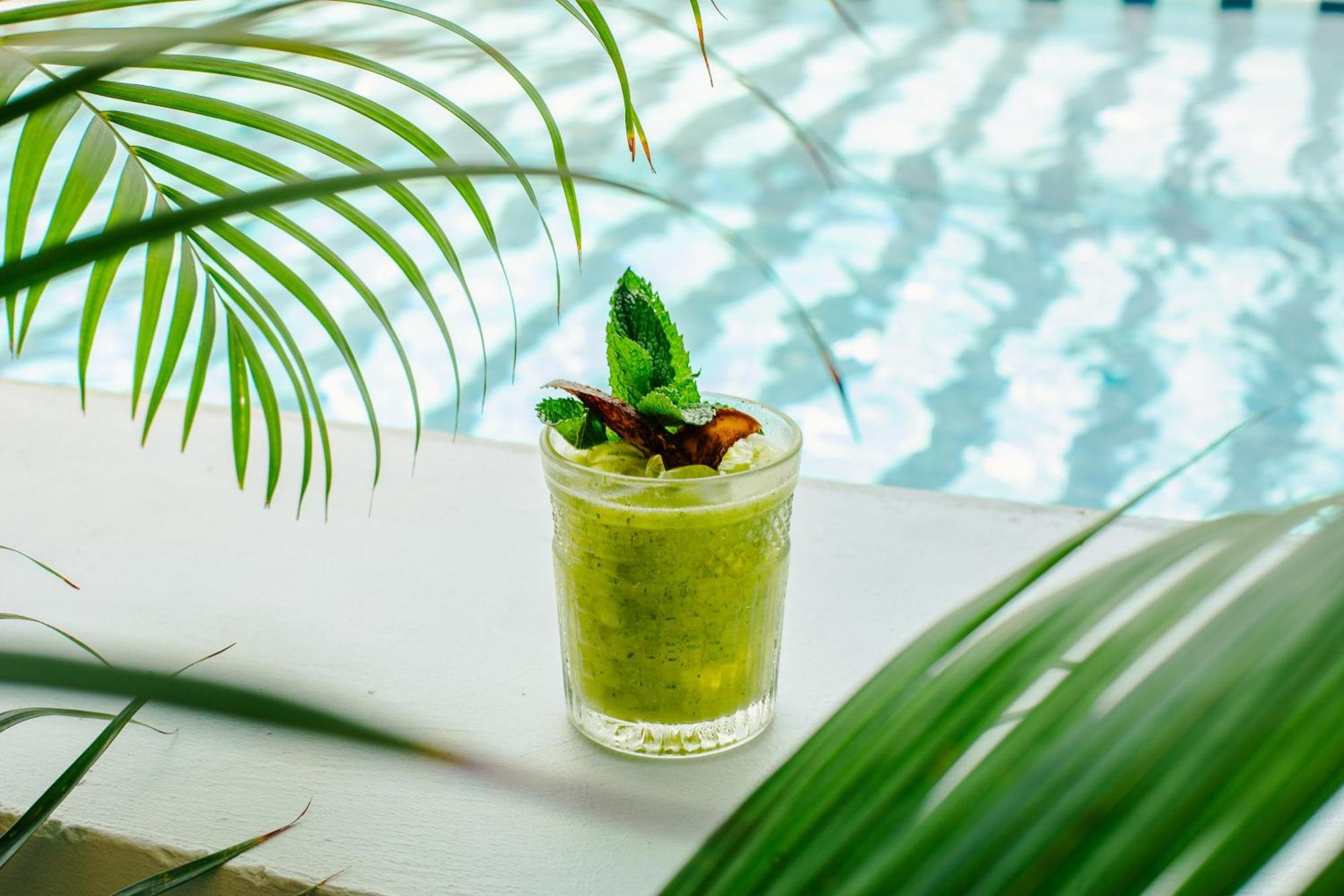 Faranda Collection Barranquilla, A Member Of Radisson Individuals Hotel Баранкила Екстериор снимка A green smoothie